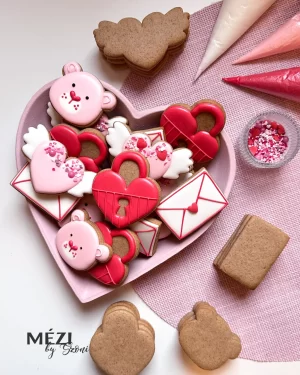 Valentin-napi DIY Mézeskalács Díszítő Box